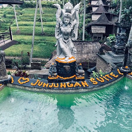 Junjungan Suite Ubud Esterno foto